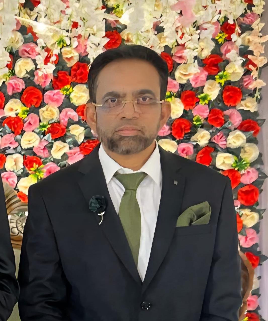 Dr. Ameer Khusru Kazi, founder of Auris Art Studio